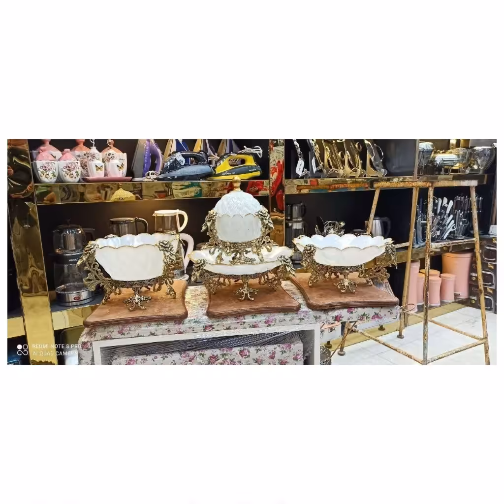 سرویس پذیرایی 4پارچه پایه برنجی کیفیت عالی(قبل از خرید استعلام موجودی بگیرید)