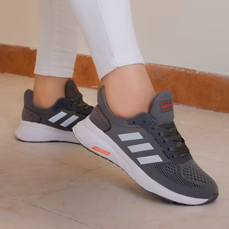 کفش اسپرت  آدیداس فالکون  زنانه سایز 37 الی 40  رنگ طوسی 