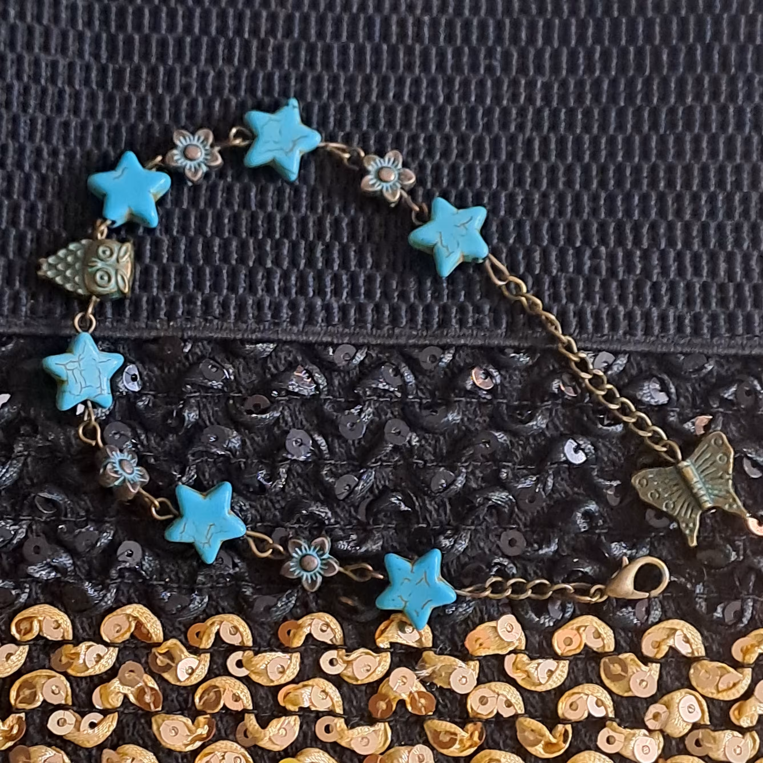 بدلیجات دستبند دست ساز،  طرح سنتی