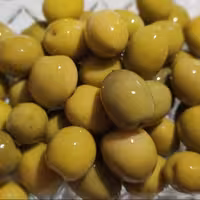 زیتون کنسروی تازه و خوشمزه