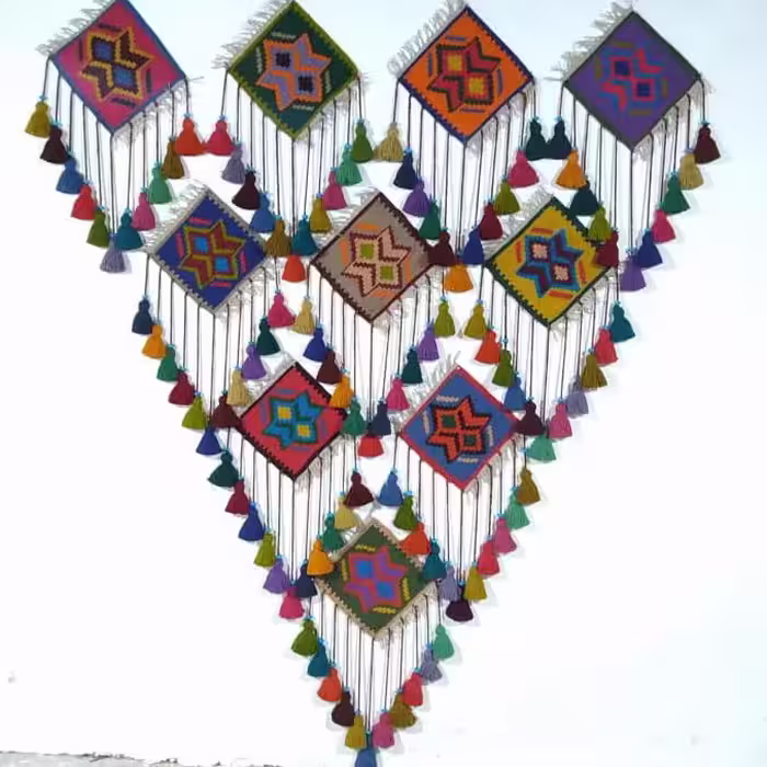 دیوارکوب گلیمی