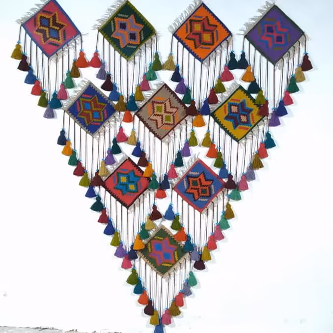دیوارکوب گلیمی