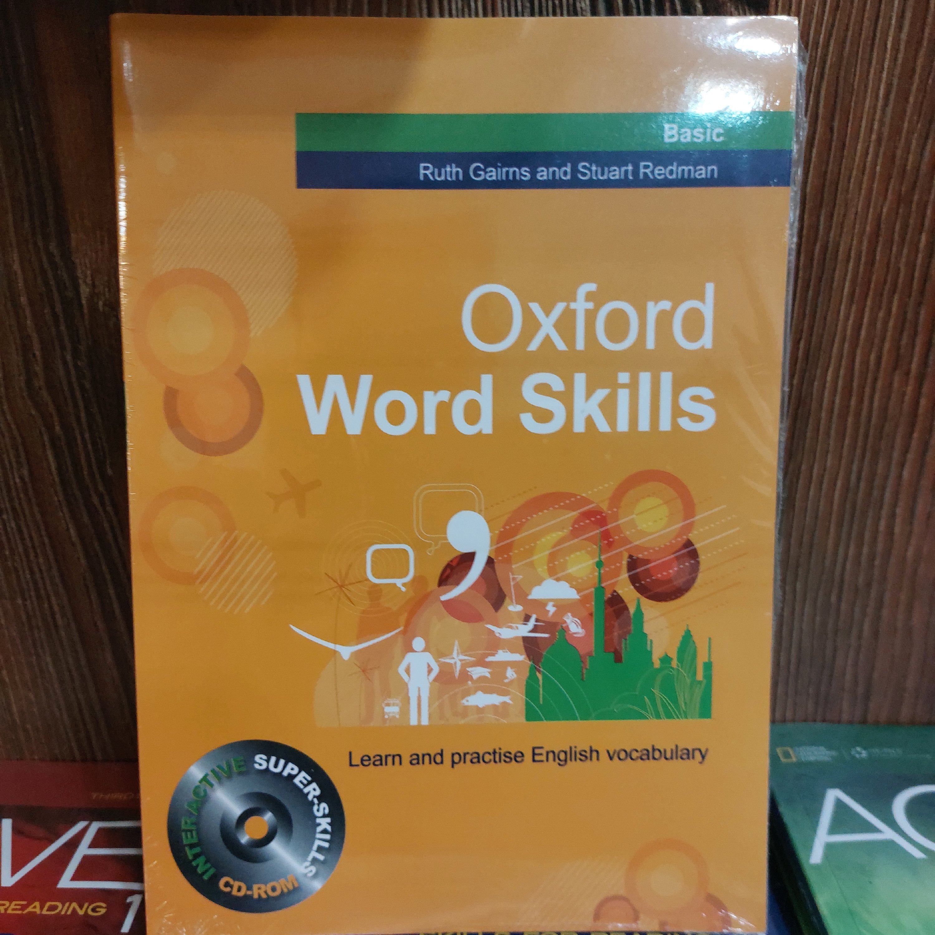 کتاب ورد اسکیل بیسیک  word Skill همراه با سی دی  ( ویرایش قدیم )