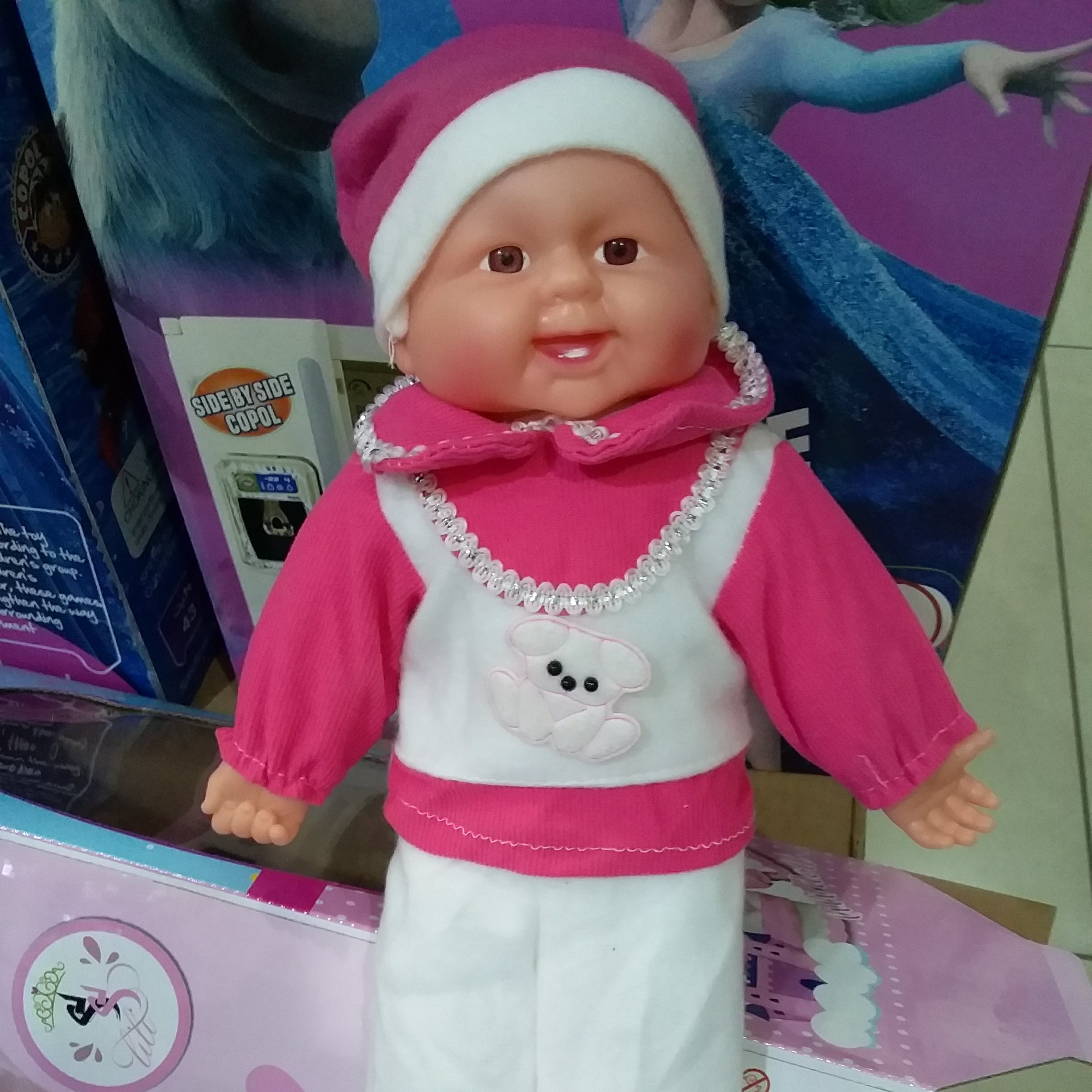 عروسک خندهباجعبه