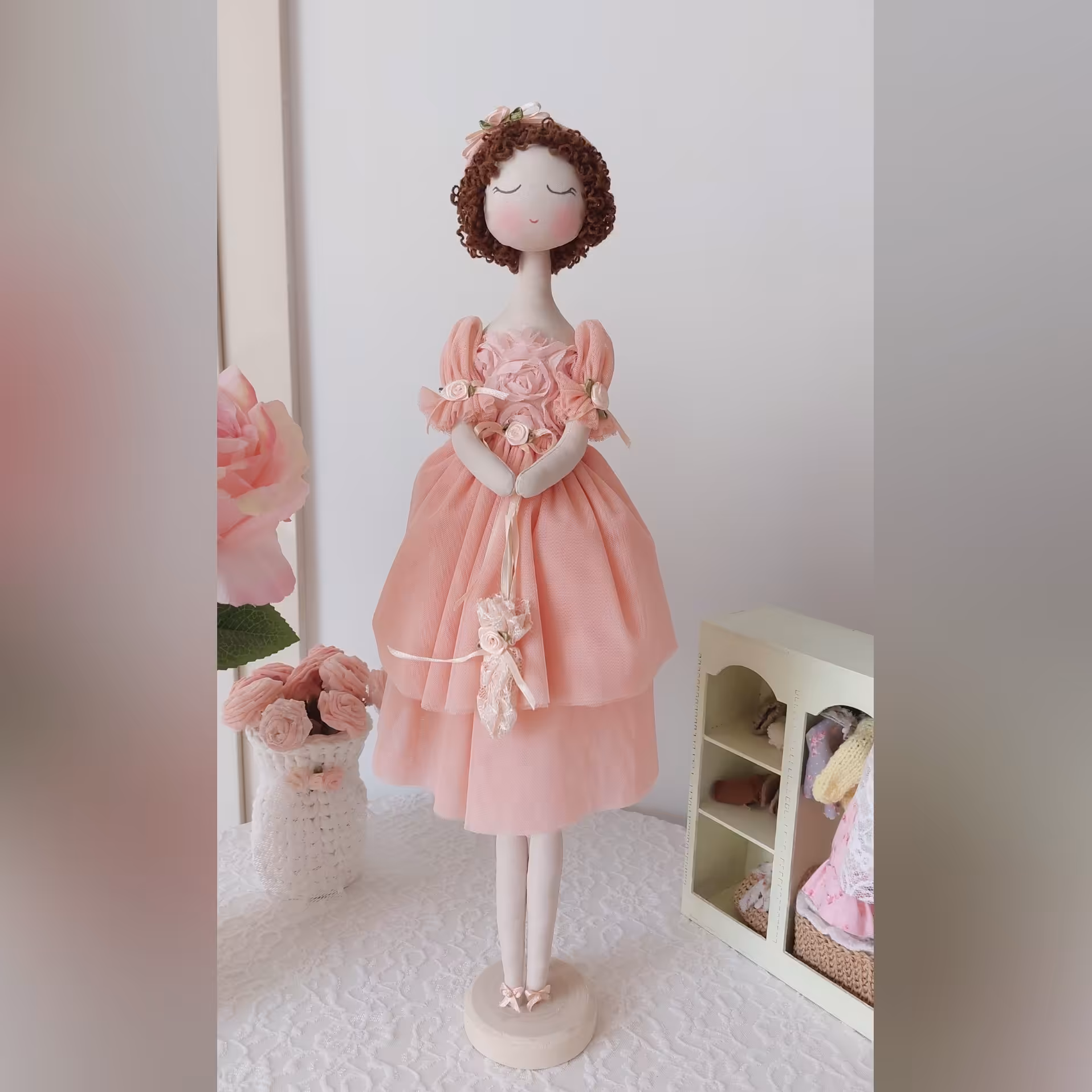 عروسک تیلدا بهاری