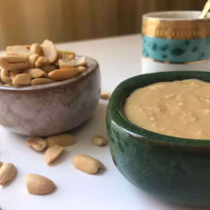 کره بادام زمینی مِهر 320 گرمی - با تکه های بادام زمینی (کرانچی)