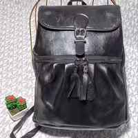 کوله چرم طراحی فانتزی ساده و زیبا