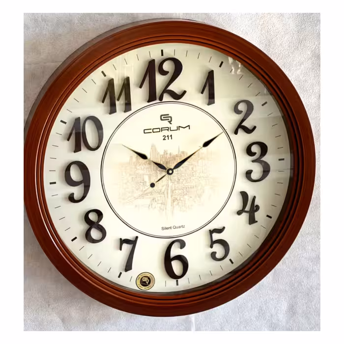 ساعت دیواری CORUM صفحه چوب