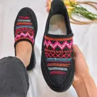 گیوه سوزن دوزی شده کد 12