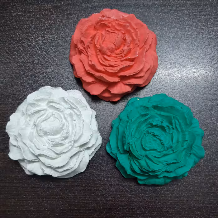 گل لاله تزئینی بتنی 