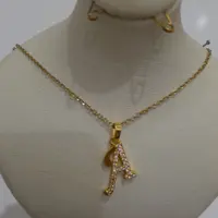 پلاک استیل حروف انگلیسی نگین کاری رنگ ثابت