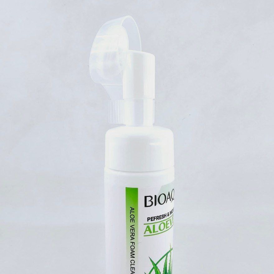 فوم شستشو صورت براش دار آلوئه ورا بیوآکوا 250 میل