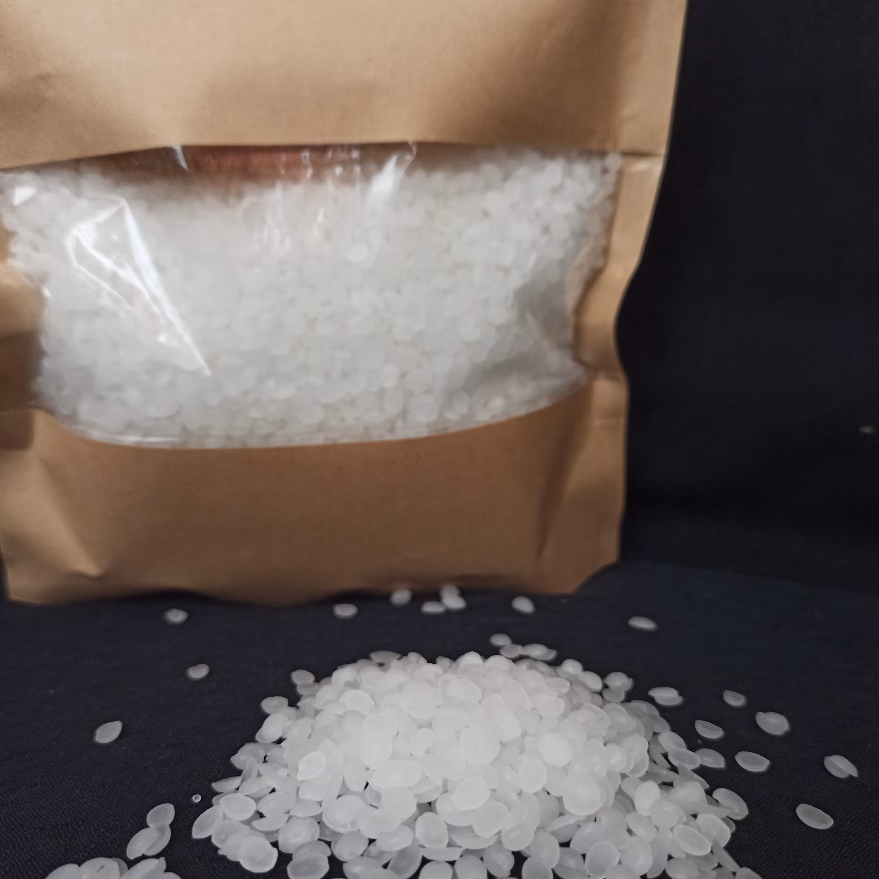 پارافین کریستال گرانولی،بسته ی نیم کیلویی