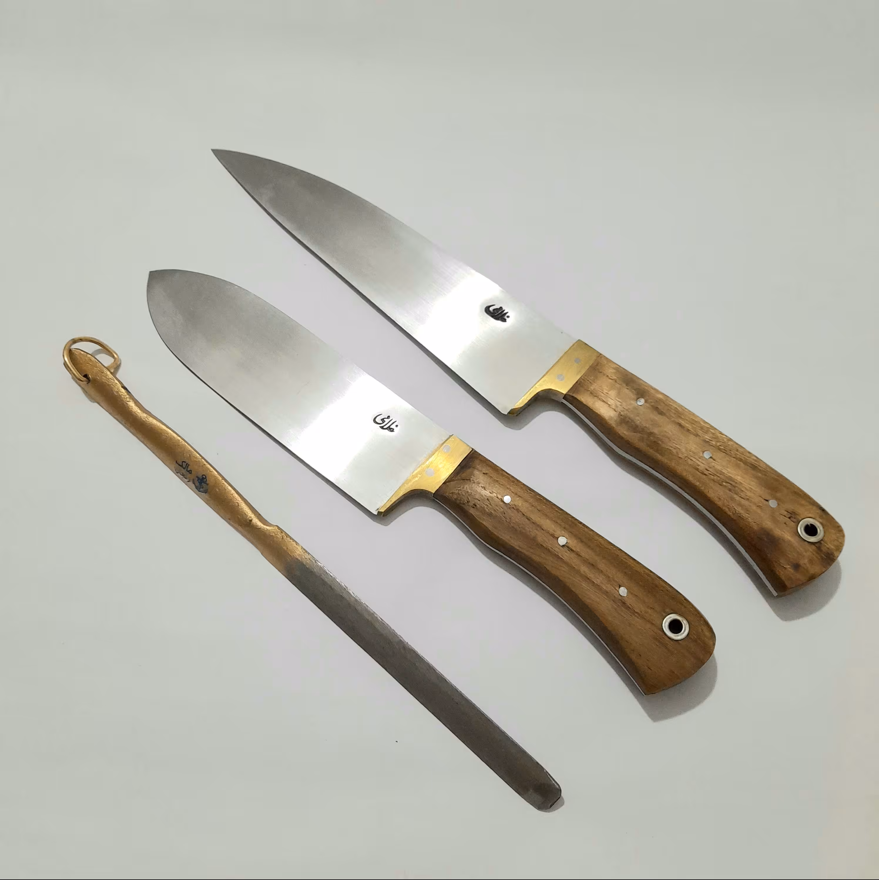 چاقوی زنجان چاقو زنجان ست سه عددی قصابی و سلاخی استاد غلامی زنجان همراه با مصقل