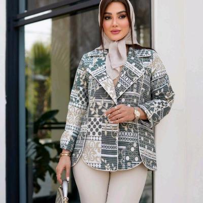 مانتو مجلسی کرپ مدل ژاکارد کوک دوزی و مغز دوزی