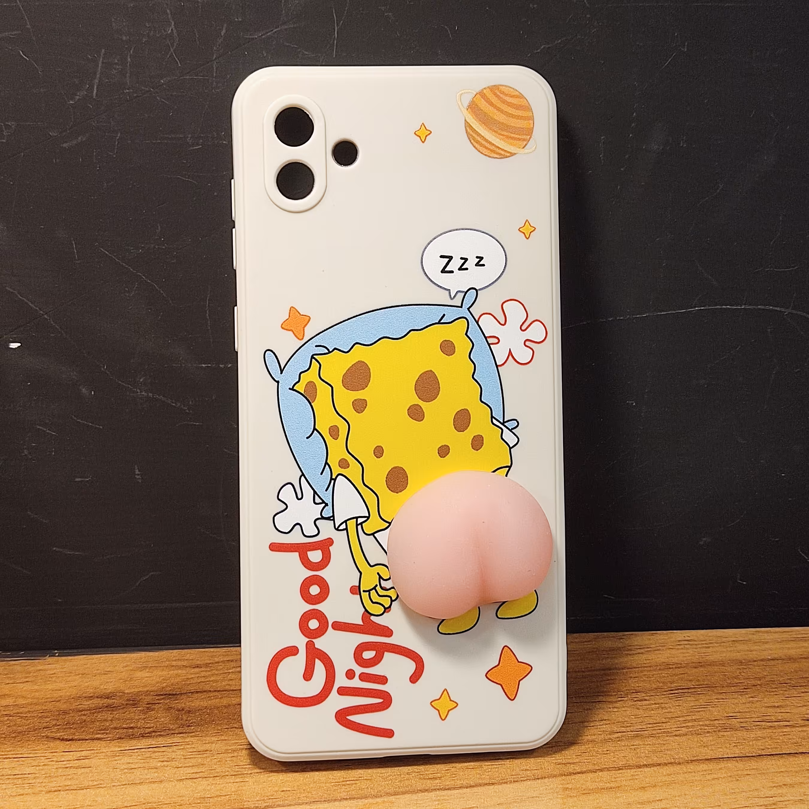 گارد گوشی مدل  A04 4g طرح باب اسفنجی هلویی