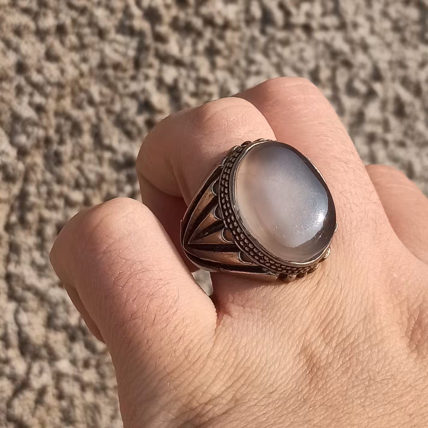 انگشتر نقره عقیق کبود یمنی اصل درجه یک زیبا ،،