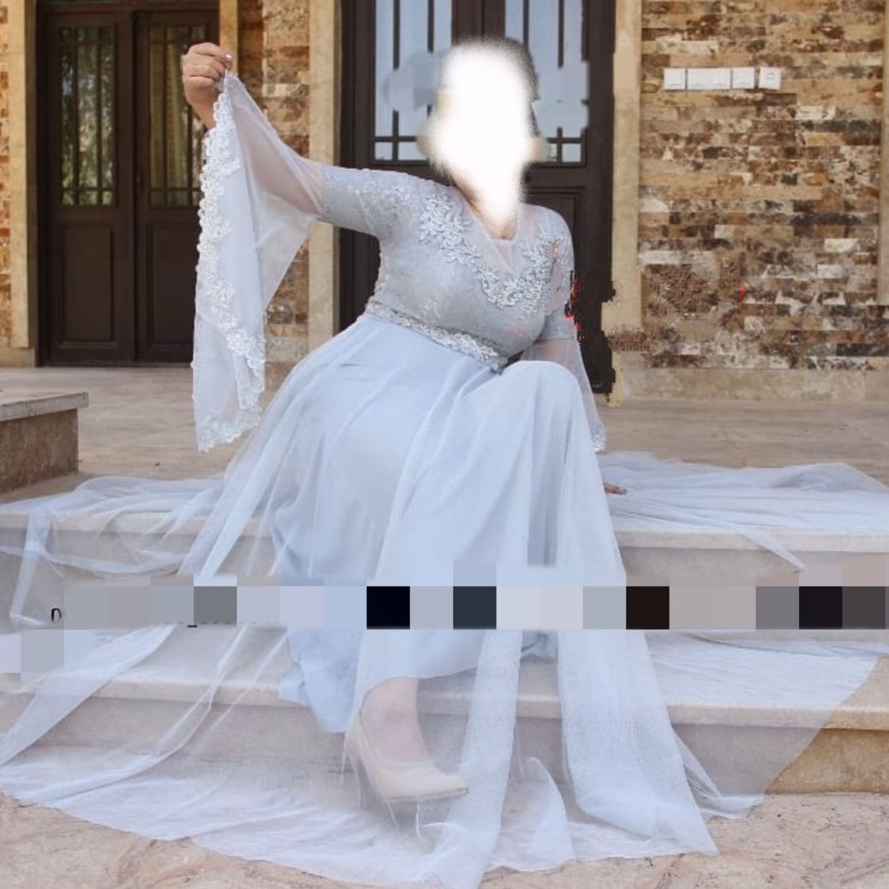 ماکسی مجلسی فوق العاده زیبا دانتل و تورکش درجه یک