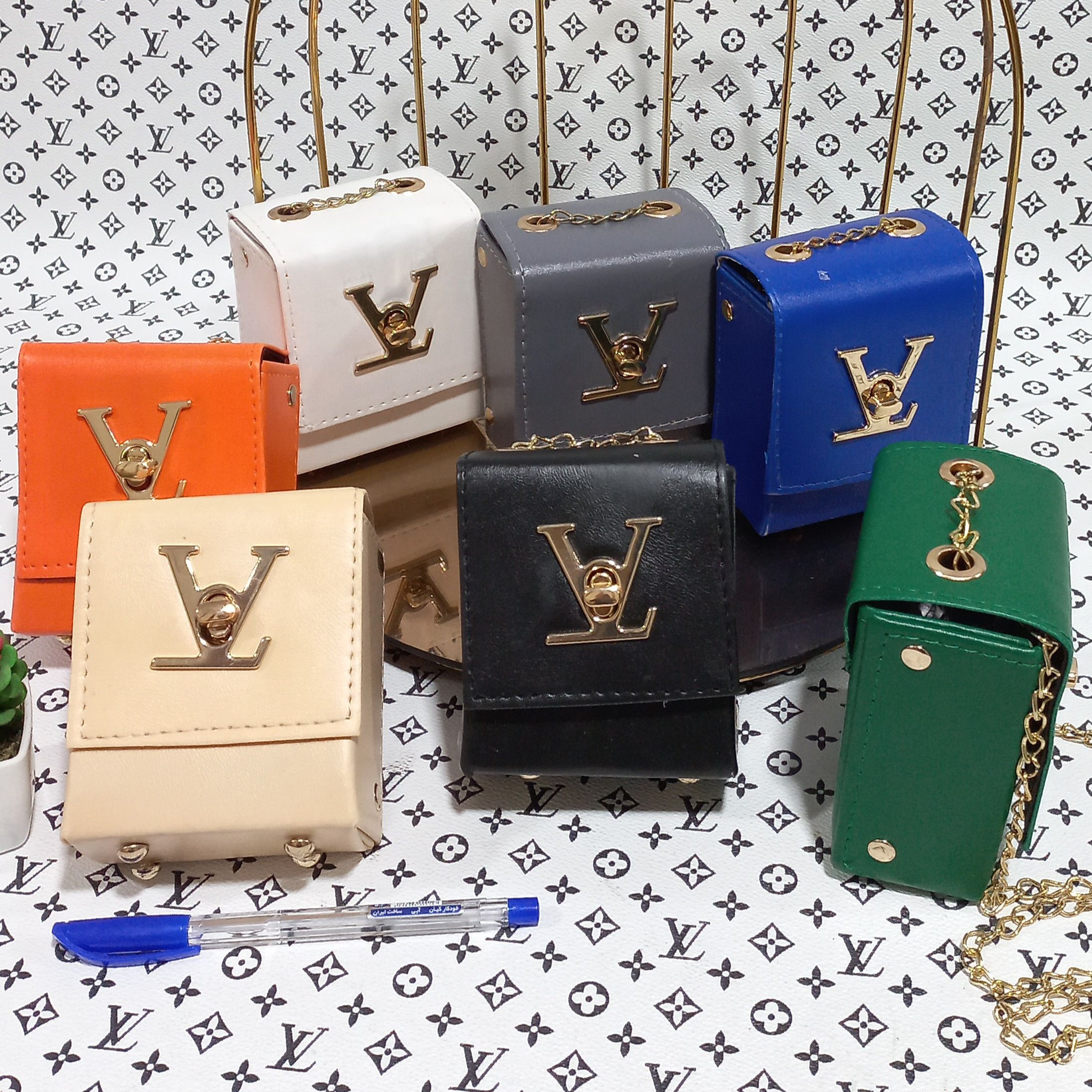 کیف دوشی صندوقی شیک جنس طرح چرم ابعاد 12 در 10