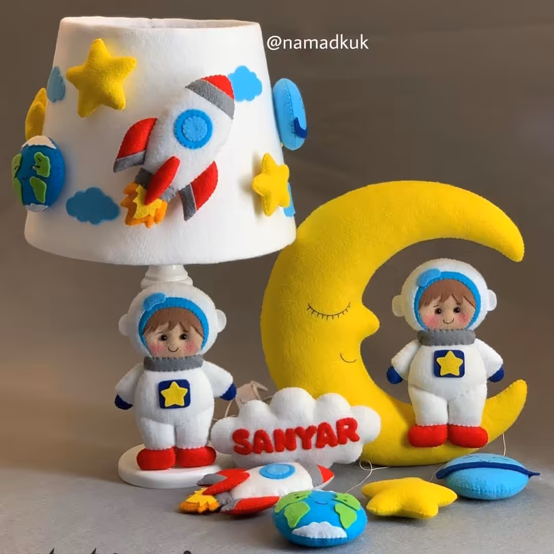 آباژور وآویز اسم 