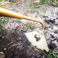 علف زن دستی، وجین کن مثلثی عرض 20 سانت برند دمیک با تیغه فولاد فنر CK75 قابل تعویض