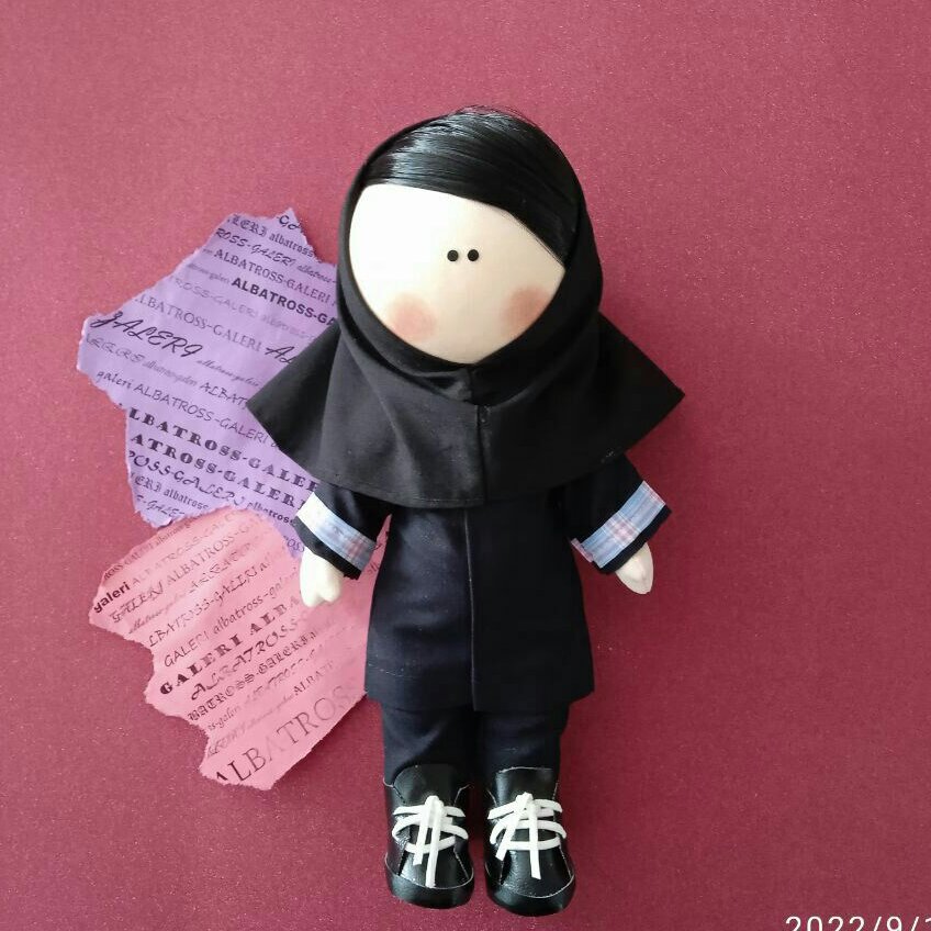 عروسک دانش آموز دختر 25 cm