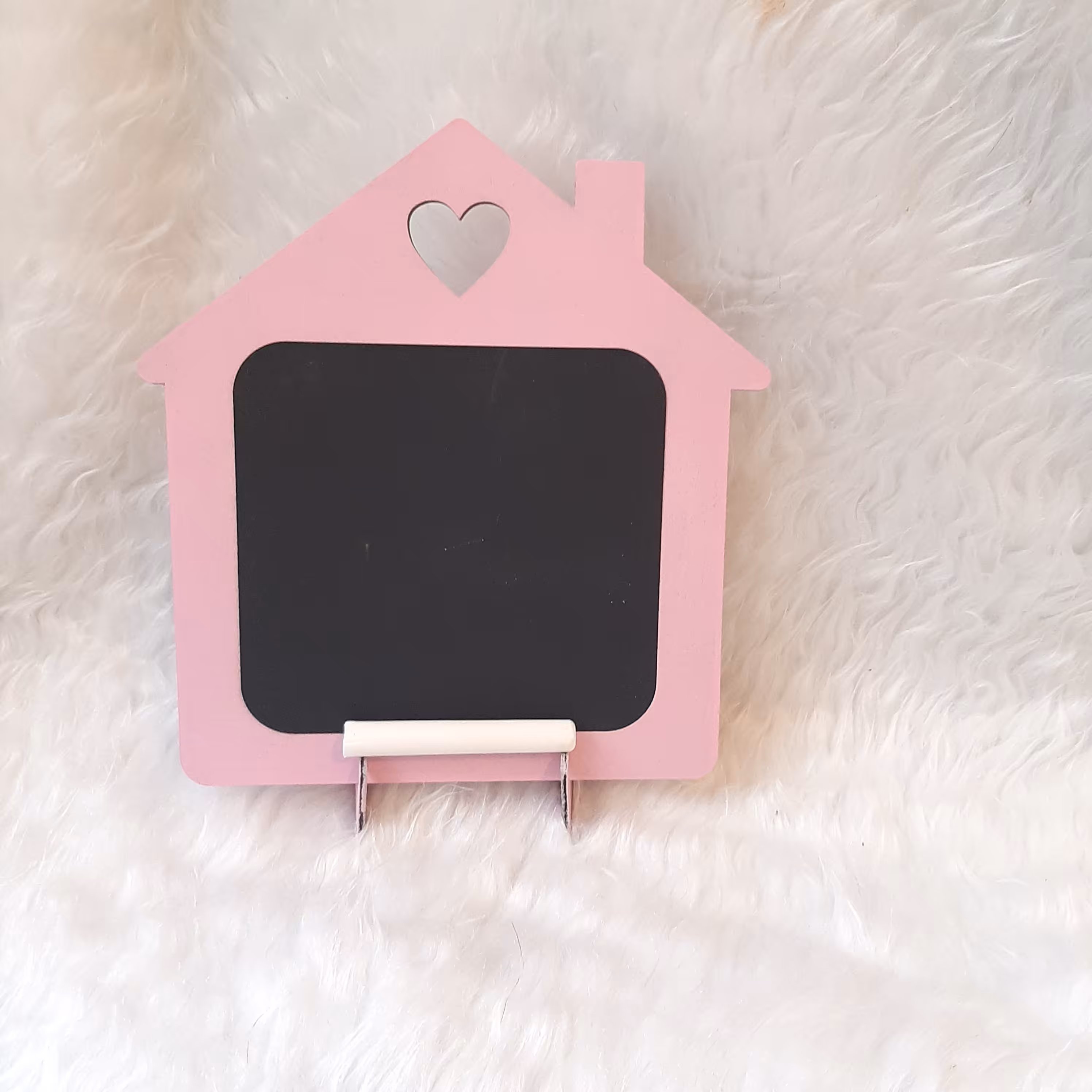 تخته سیاه کلبه(صورتی و طوسی) همراه گچ و پایه