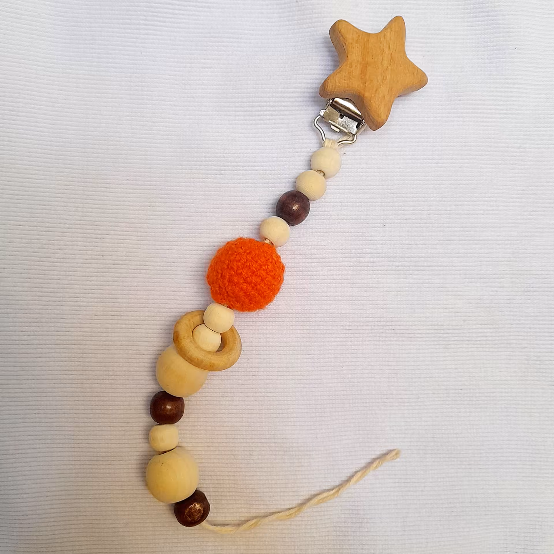 بند پستانک چوبی نوزاد 