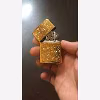 فندک روکش طلا با امکان حک اسم و جعبه با شناسنامه 