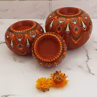 شمعدان سفالی