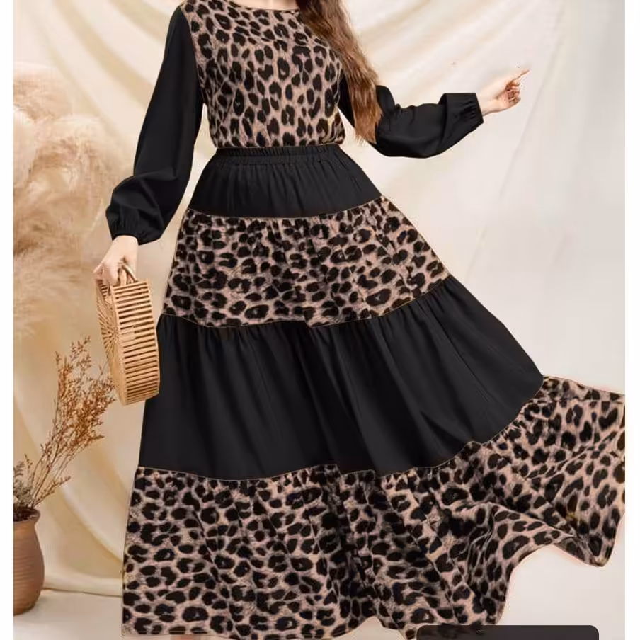 ست شومیز و دامن مجلسی پلنگی سایز بزرگ جنس کرپ کش اعلا فری سایز از 44 تا 52 با ارسال رایگان