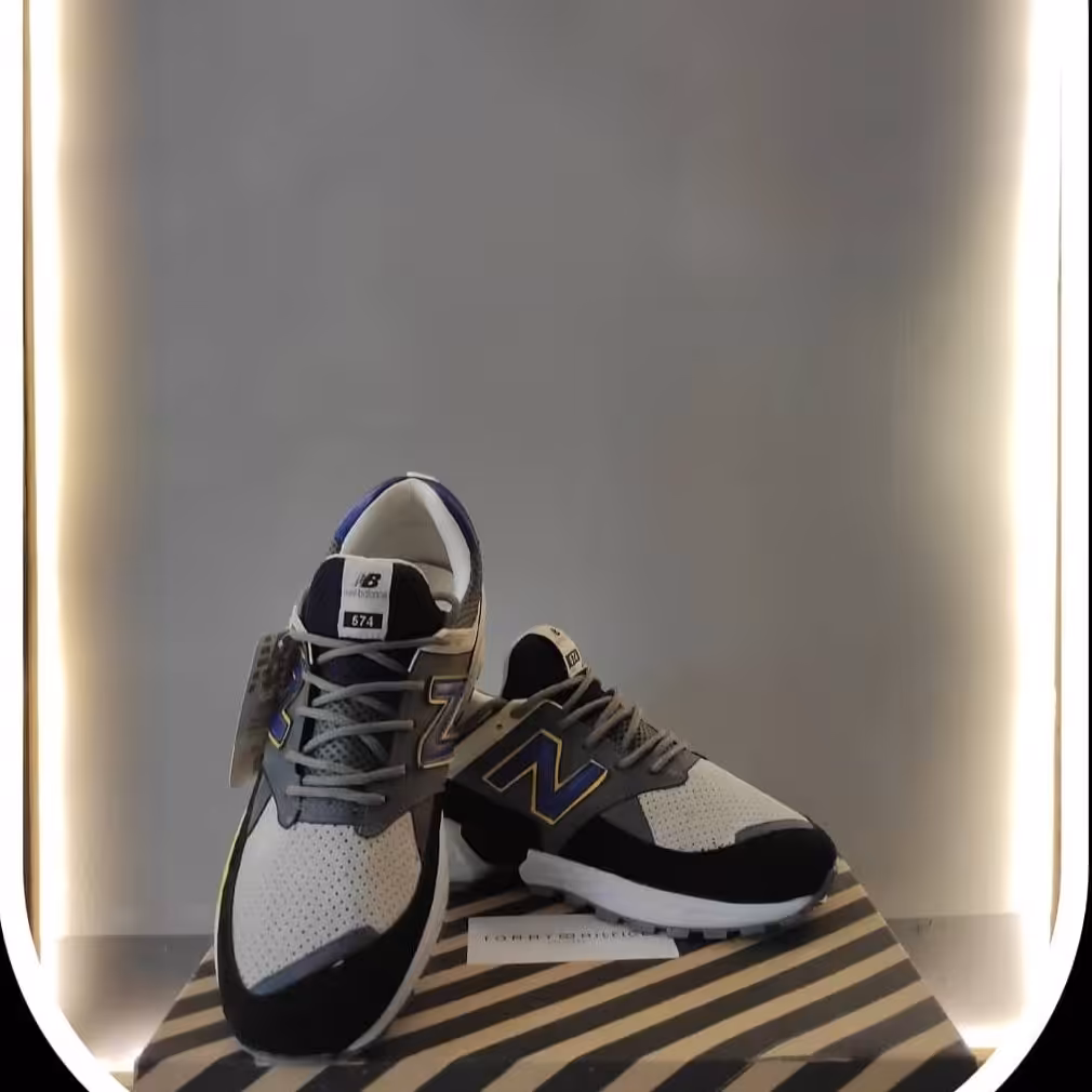 کفش مردانه نیوبالانس(NB) در دو رنگ طوسی و مشکی و در سایزبندی 40 تا 44