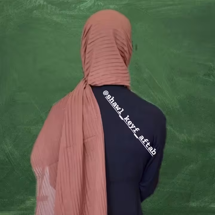 شال پلیسه نخی زیبا و در چندین رنگ شیک و امروز ی با قیمتی باورنکردنی