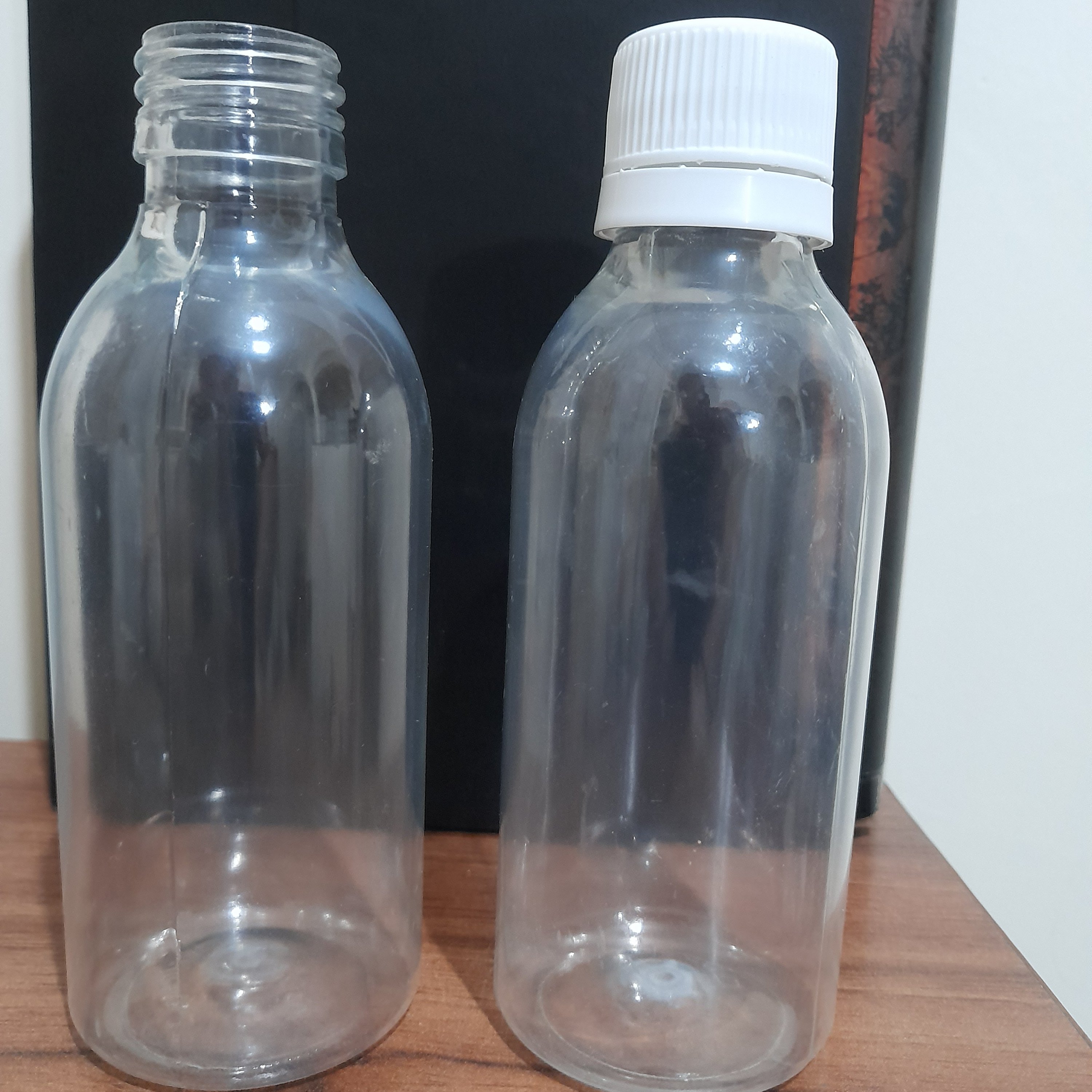 بطری پلاستیکی 200میل گرد  30گرمی شفاف دهانه 28 مخصوص صادرات بادرب ساده(کارتنی پلمپ 180تایی)