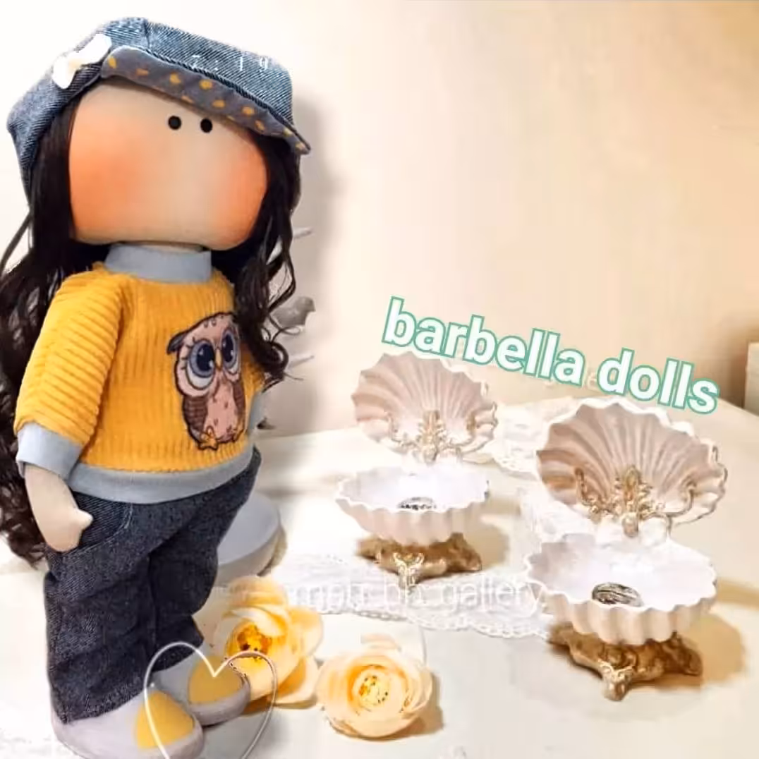 عروسک دستساز زیبا وکلکسیونی