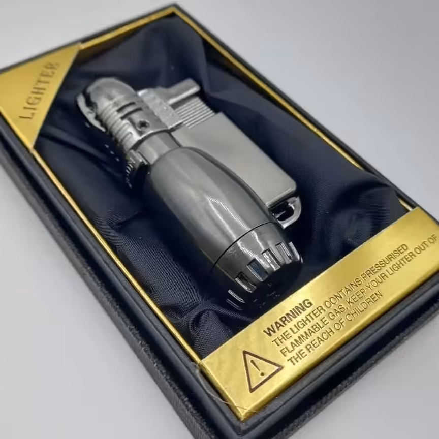 فندک گازی اتمی کاری بسیارشیک ومتفاوت مناسب برای تمام سلیقه ها