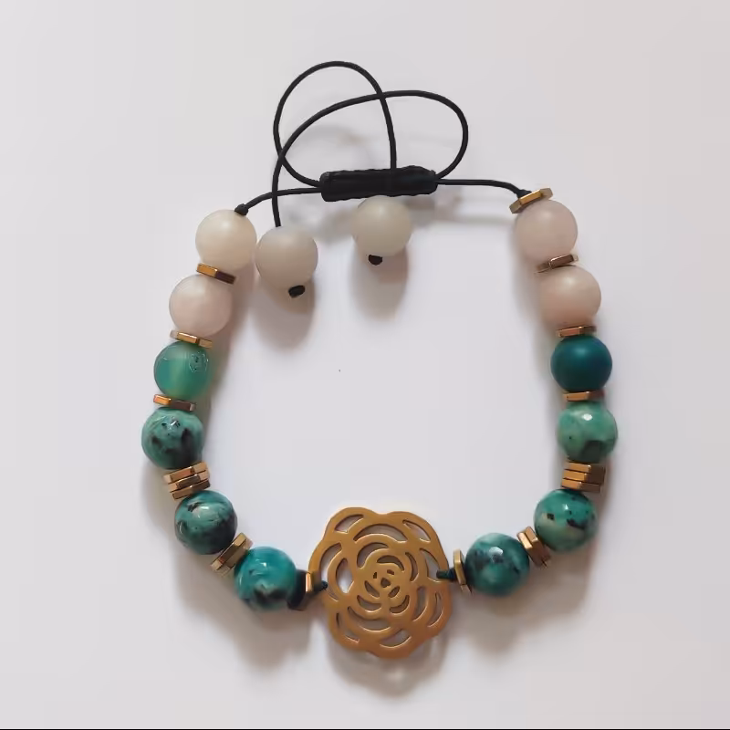 دستبند مدل رز ترکیبی از سنگ های ارگانیک و پلاک رنگ ثابت 