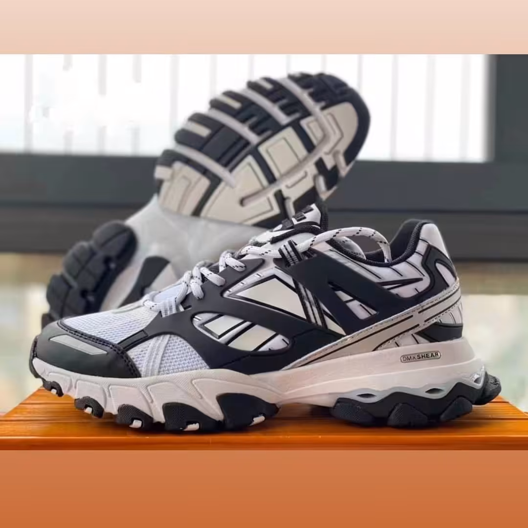 کتونی ریبوک مدل trail اصلی وارداتی ساخت ویتنام کیفیت عالی درجه یک