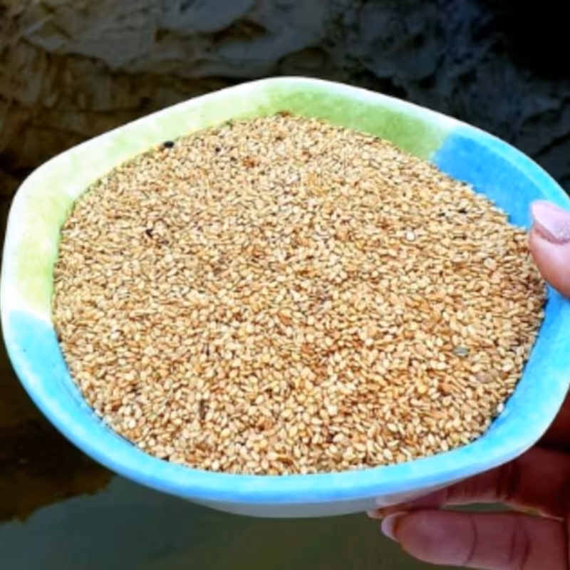 کنجد محلی بو داده (یک کیلویی) 