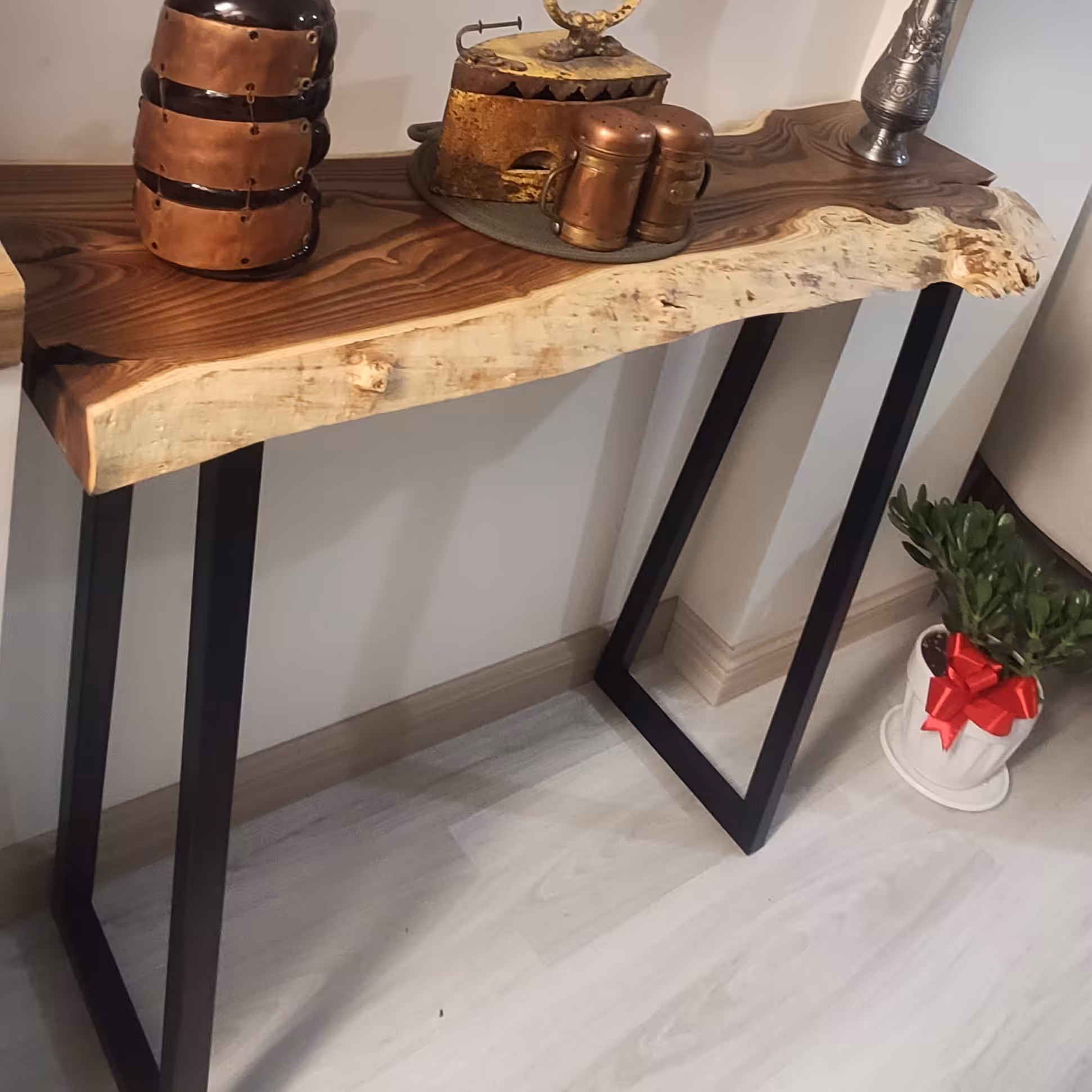 کنسول چوب سنجد