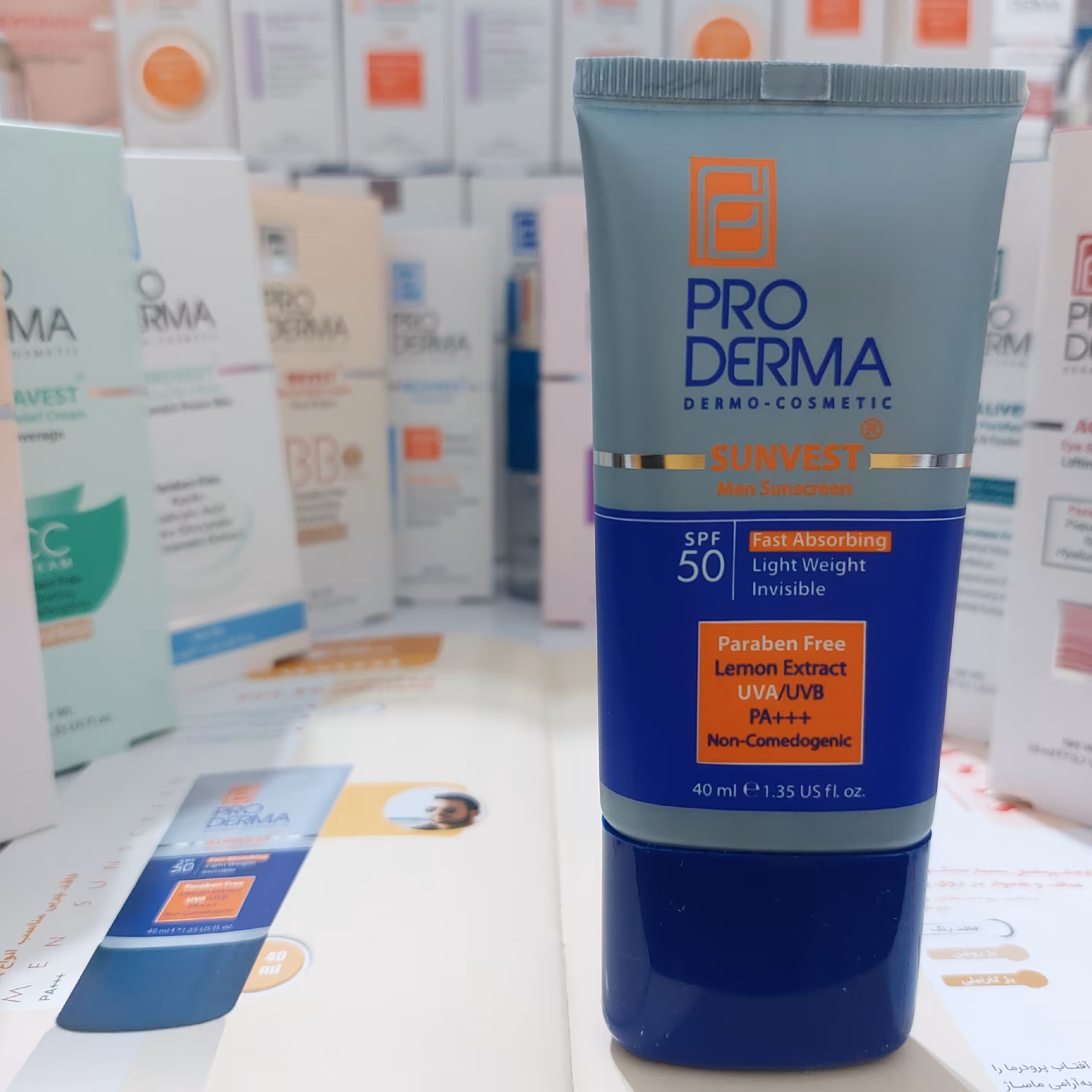 ضد آفتاب مخصوص آقایان فاقد چربی SPF50 پرودرما در حجم 40 میلی لیتر 

