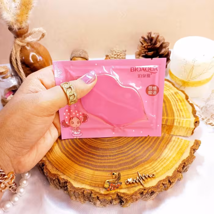 ماسک ورقه ای لب بیوآکوا 