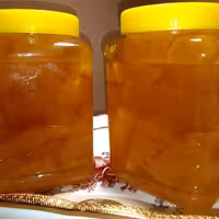 مربای سیب خوش طعم و خوش رنگ بابهترین کیفیت بامناسب 