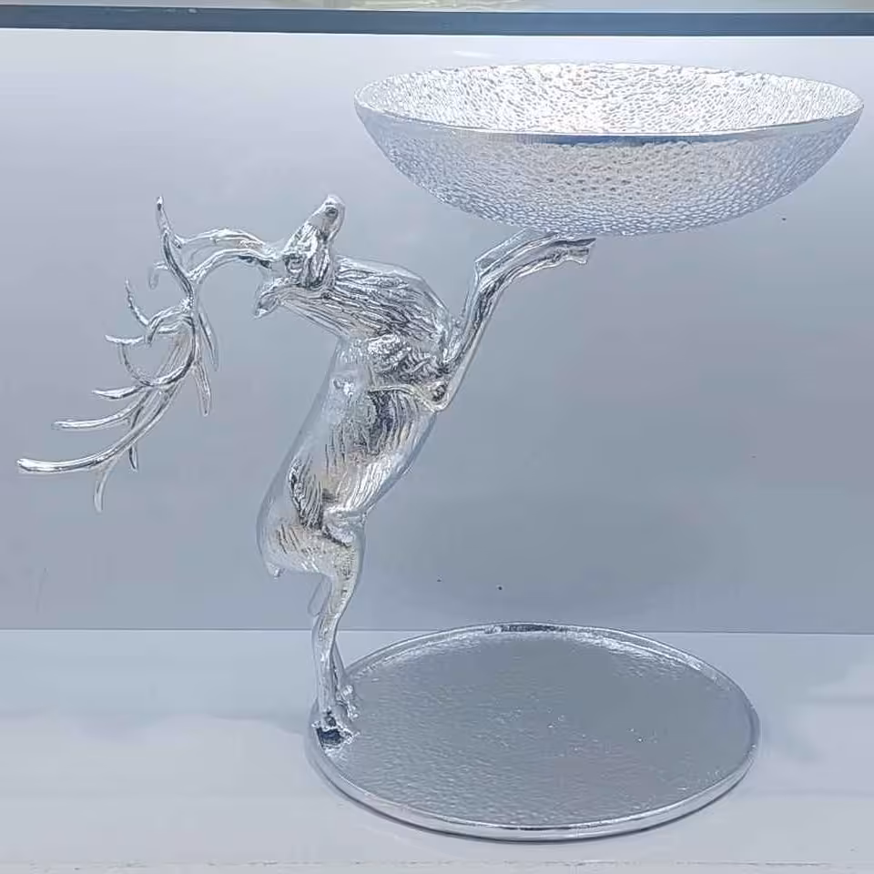 سرویس پذیرایی گوزن 