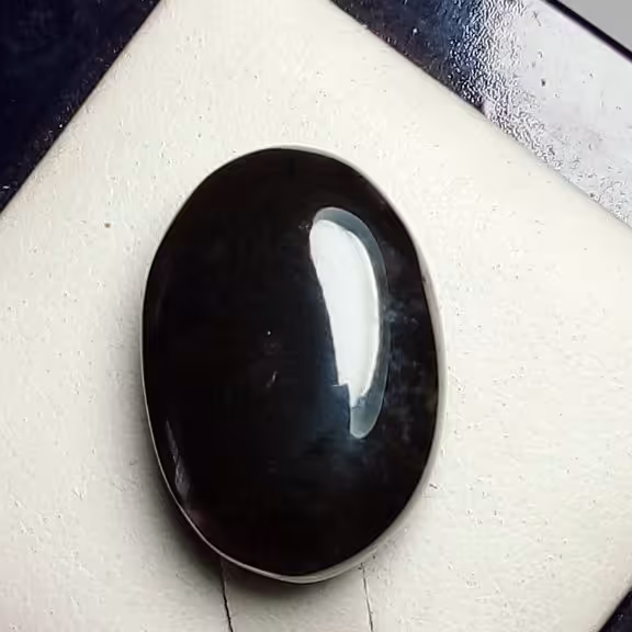 نگین عقیق جزع مشکی