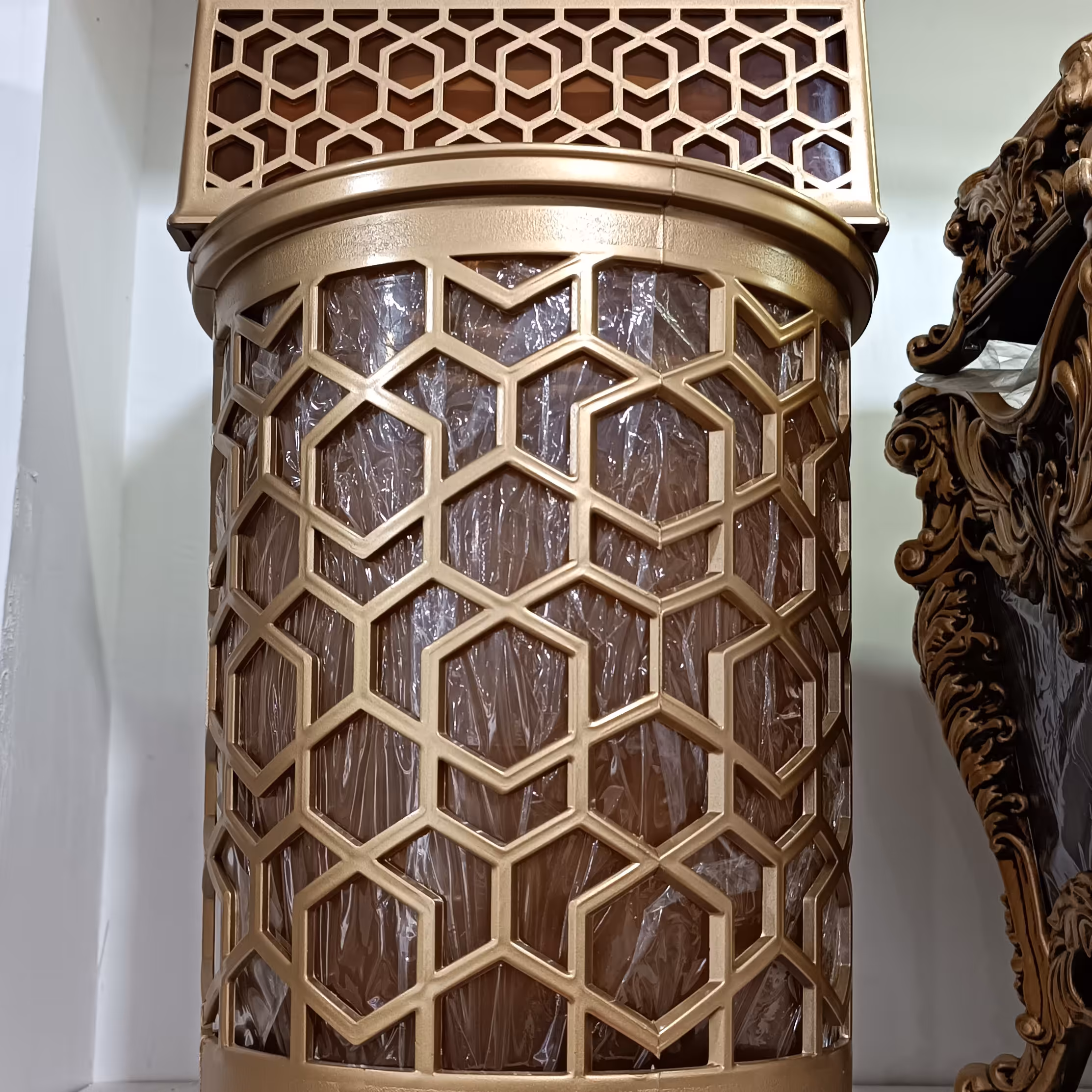 سطل و جادستمالی زنبوری