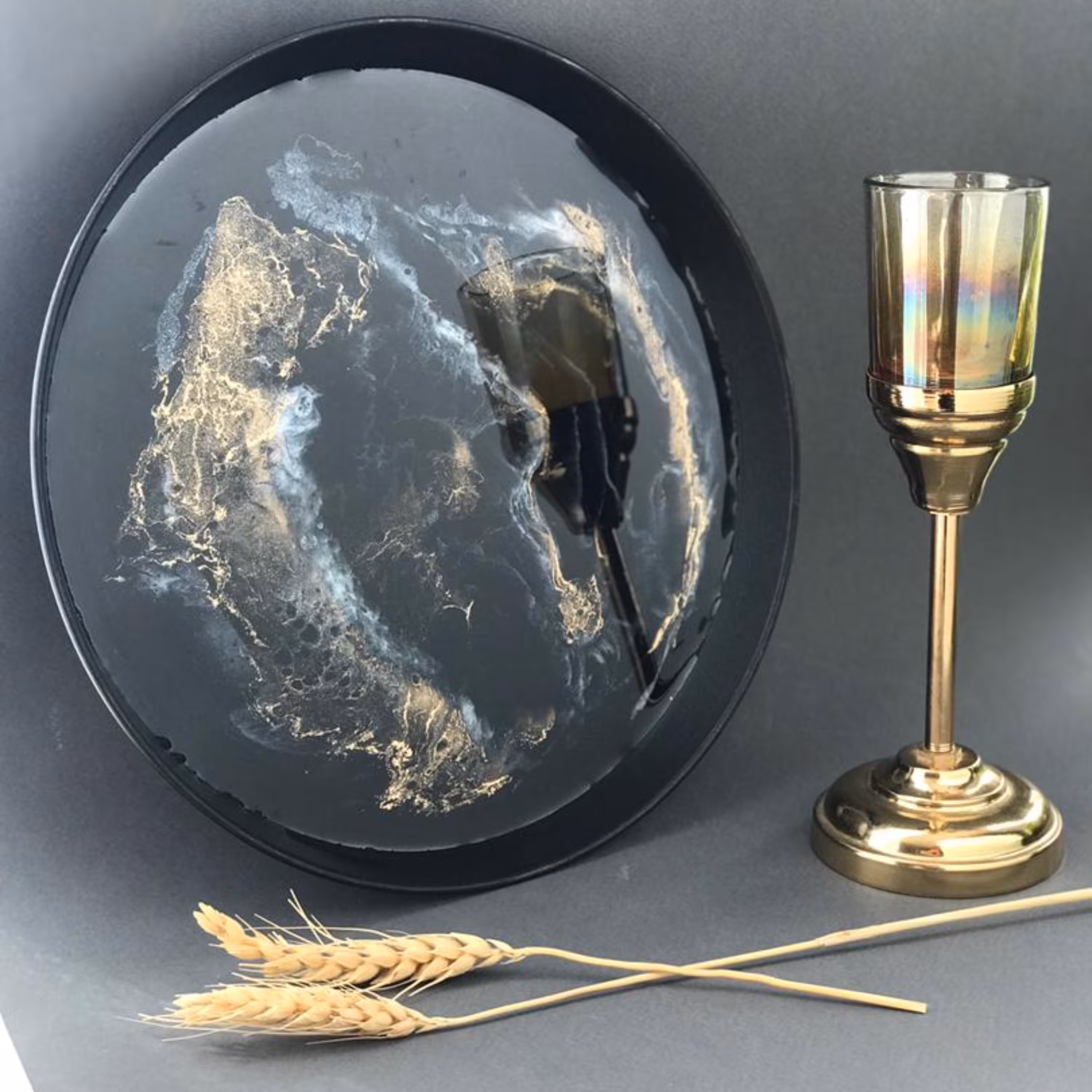 سینی فلزی مشکی با روکش رزین قطر28