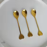 قاشق چای خوری کوچک طلایی طرح قلب