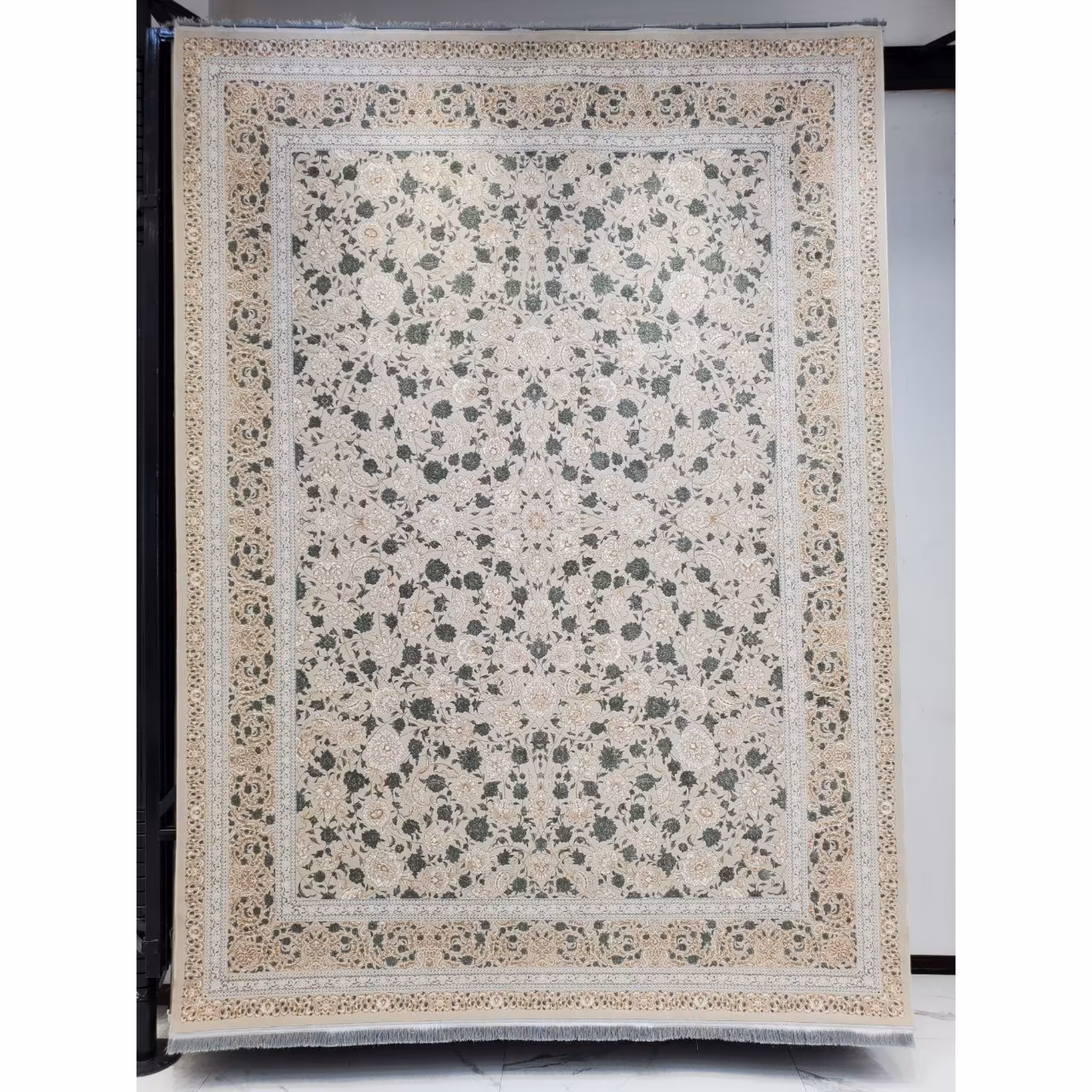 فرش ماشینی کاشان 1200شانه تراکم 3600 سایز 12 متری