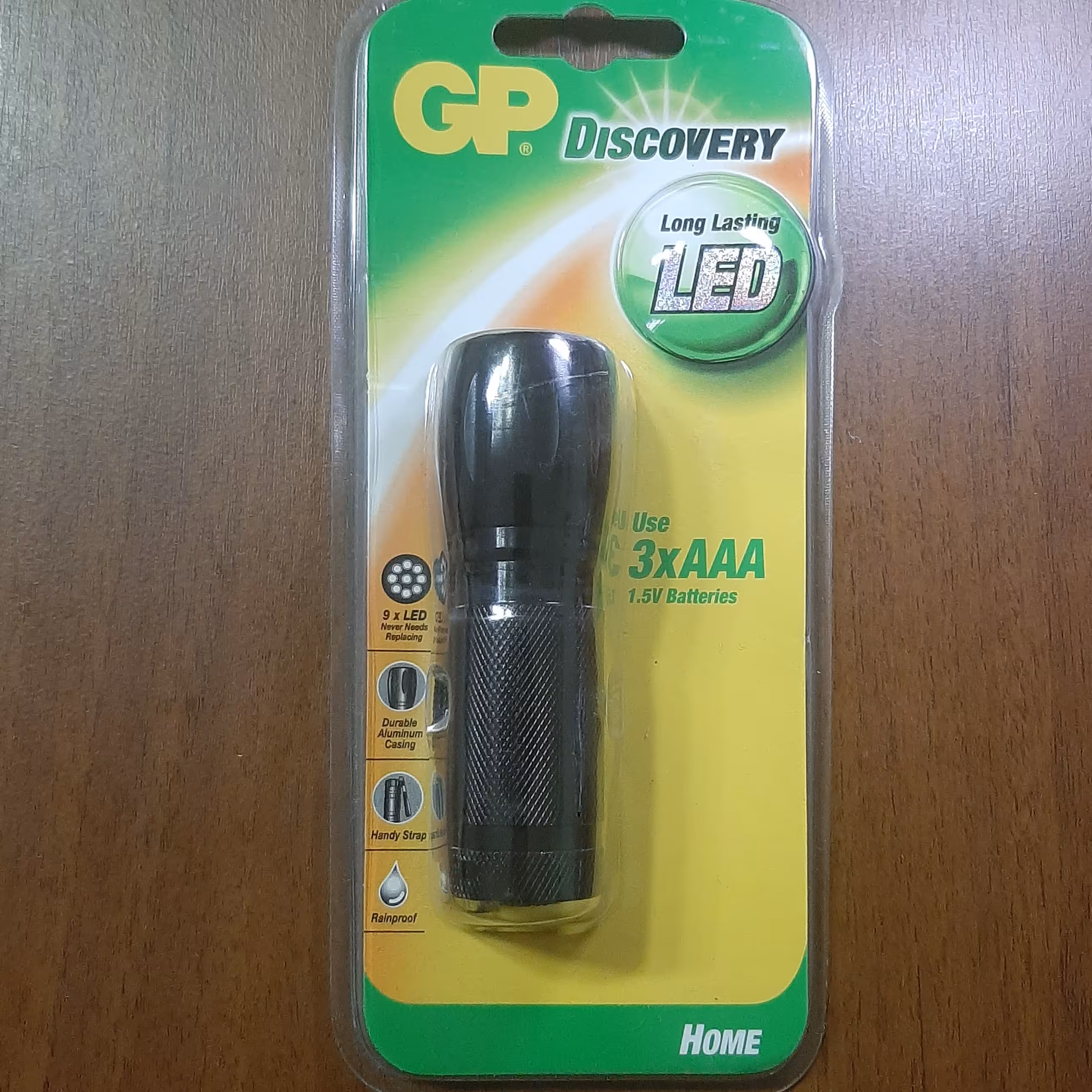 چراغ قوه  کوچک با 9 ال ای دی بدنه آلمینیوم  GP